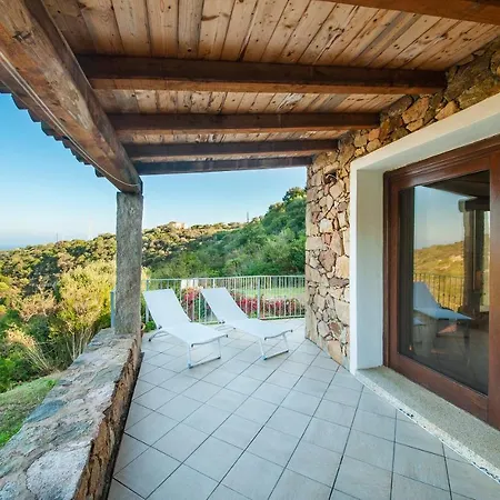 別荘 Aglientina サン・パンタレオ